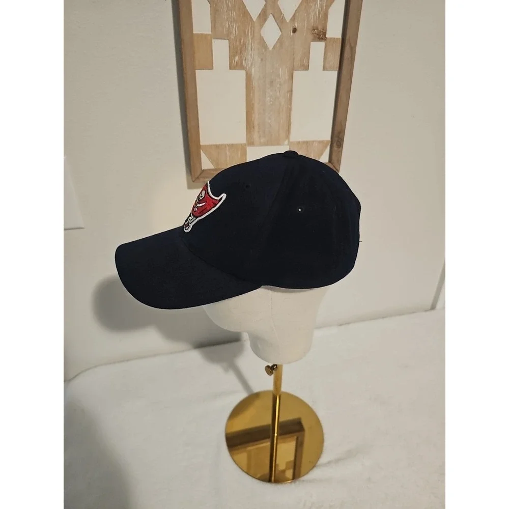 RARE Vintage TAMPA BAY‎ BUCCANEERS Snapback Hat Cap 1990's / Sports Specialties